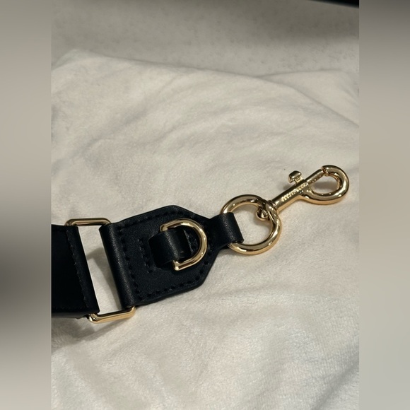 Authentic Marc Jacob’s 100% Leather Bag (NWOT) - Picture 14 of 15